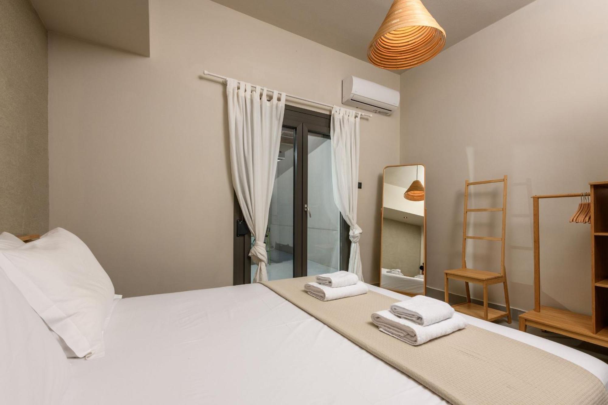 The Old Port Apartment ลีเมนาส ภายนอก รูปภาพ